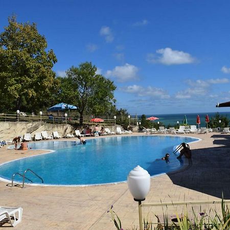 Ahilea Hotel - Free Pool Access بالشيك المظهر الخارجي الصورة